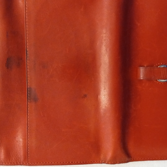 Tumi Soft Leather Women's Wallet (Clutch) - Picture 9 of 13